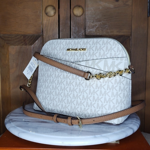 Michael Kors Beige Crossbody Bag - Picture 12 of 17